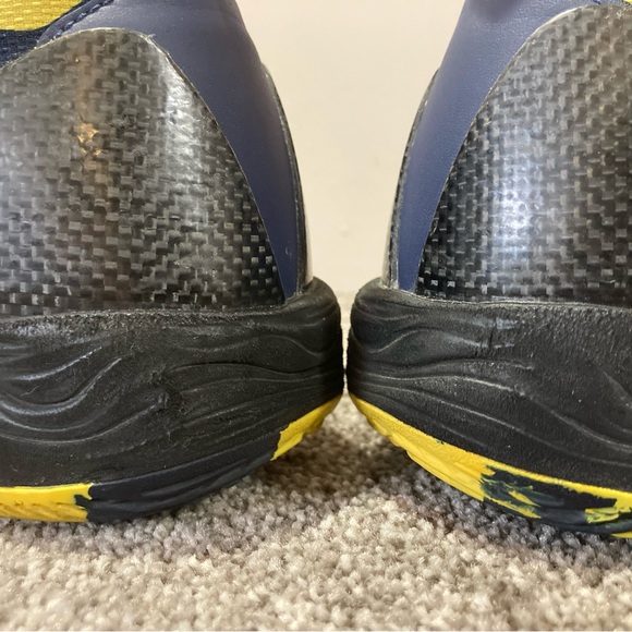Air Jordan 28 MARQUETTE - Picture 10 of 13